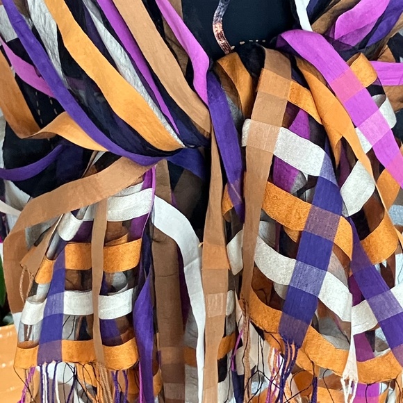 LIGHTWEIGHT SHAWL WRAP SCARF FRINGED ENDS BLACK SHEER COLORED STRIPES - Picture 13 of 13